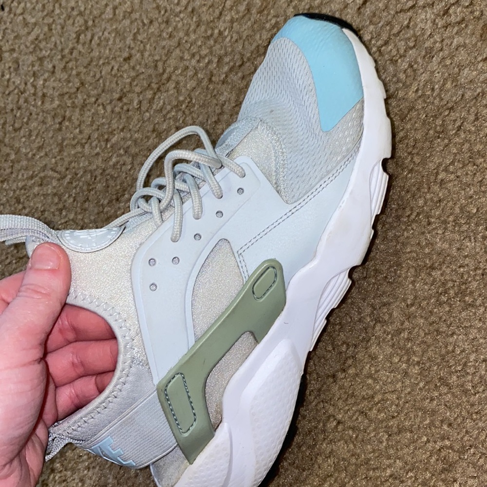 Nike Huaraches W Size 7 - Picture 2 of 6